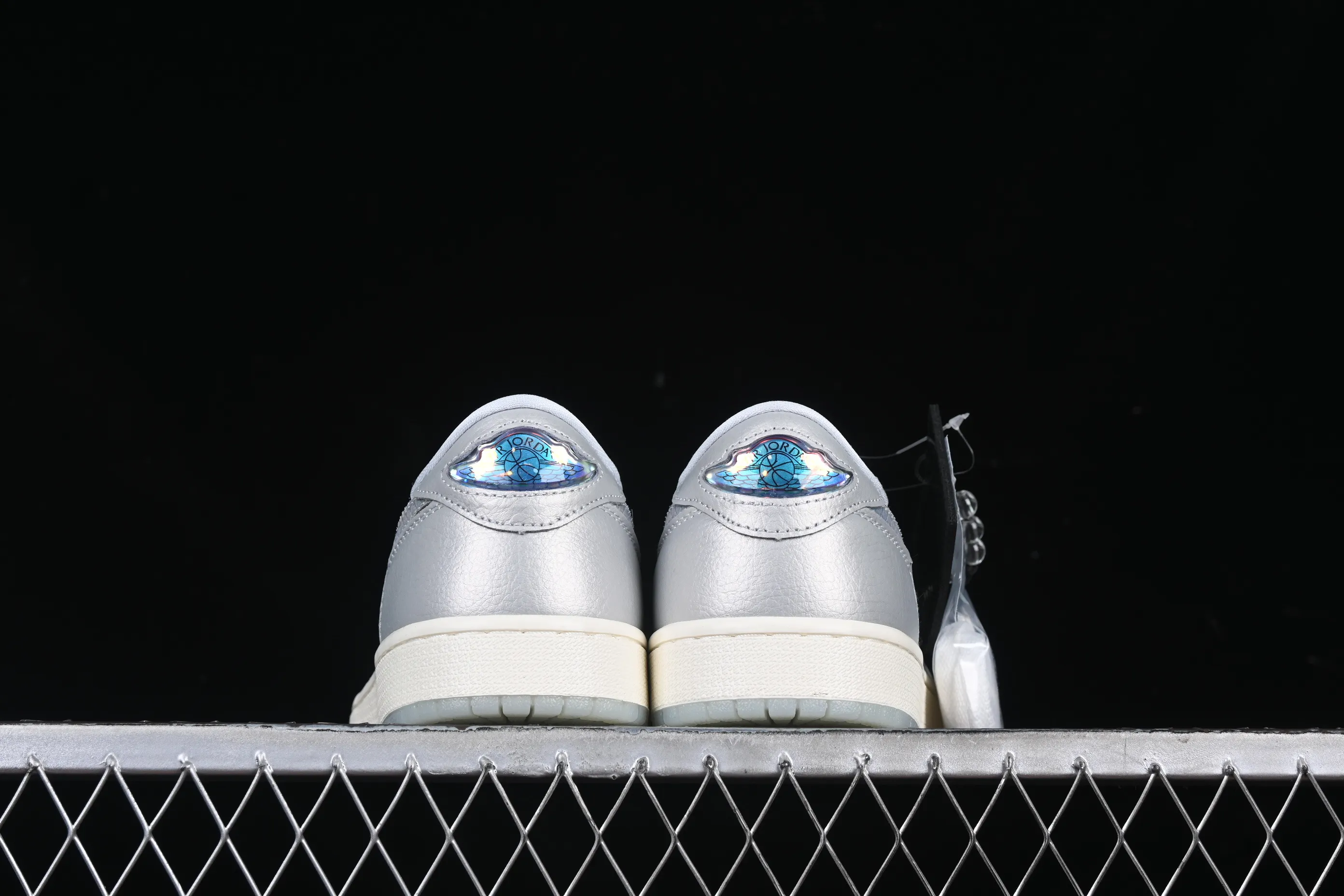 All Categories Air Jordan Jordan Series Basketball Shoes Air Jordan 1 Low Air Jordan 1 Low OG AJ1 Joe 1 Year of the Snake Limited Silver Snake Low-top Retro Basketball Shoes HF3144-100